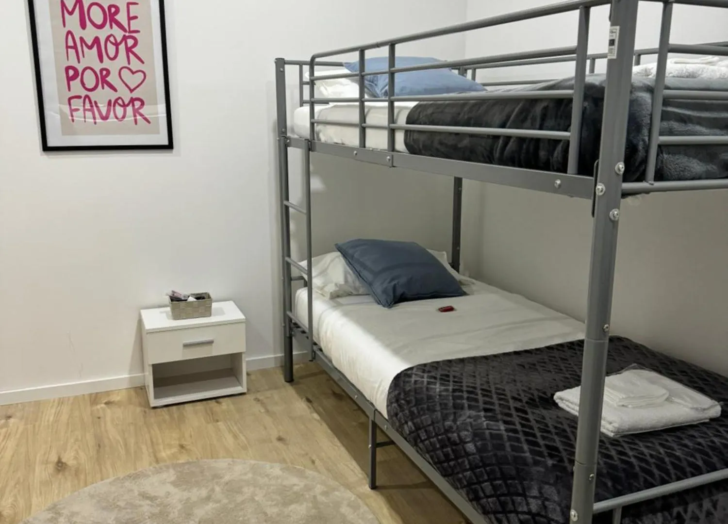Homestay Heaven Homes - Privatzimmer Mit Bad Im Herzen Von Duesseldorf